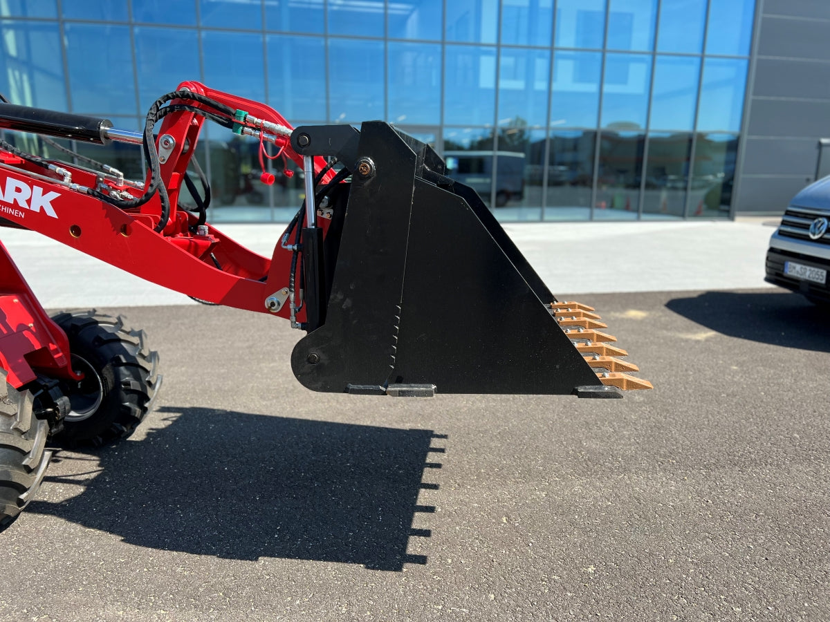 4-in-1 shovel - attachment for STARK yard loader | GGM Tools
