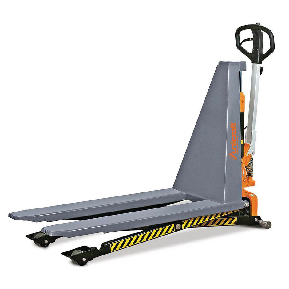 Scissor pallet truck with electro-hydraulic lifting device,