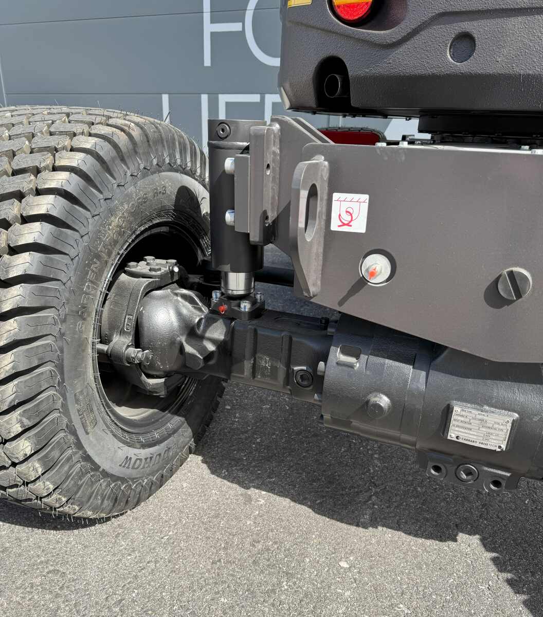 Wheel excavator 4100 kg - XN35LPRO Rhinoceros 3 cylinder Kub | GGM Tools