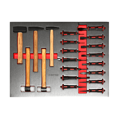 RETTER R12 engineer's hammers 200g and 400g, mason's hammer 100g, assembly hammers Ø32 and Ø40mm with wooden handles, flat chisels 10–24mm, pin punches 2–8mm, centre punches and triangular punch on EVA foam tray