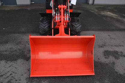 STARK Hydraulik - Hoflader mit Baggerarm 25 PS