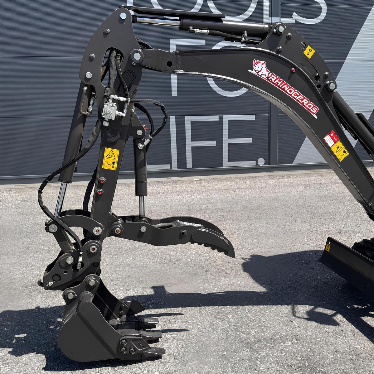 Rhinoceros XN18L diesel mini excavator - Kubota engine 16 HP | GGM Tools