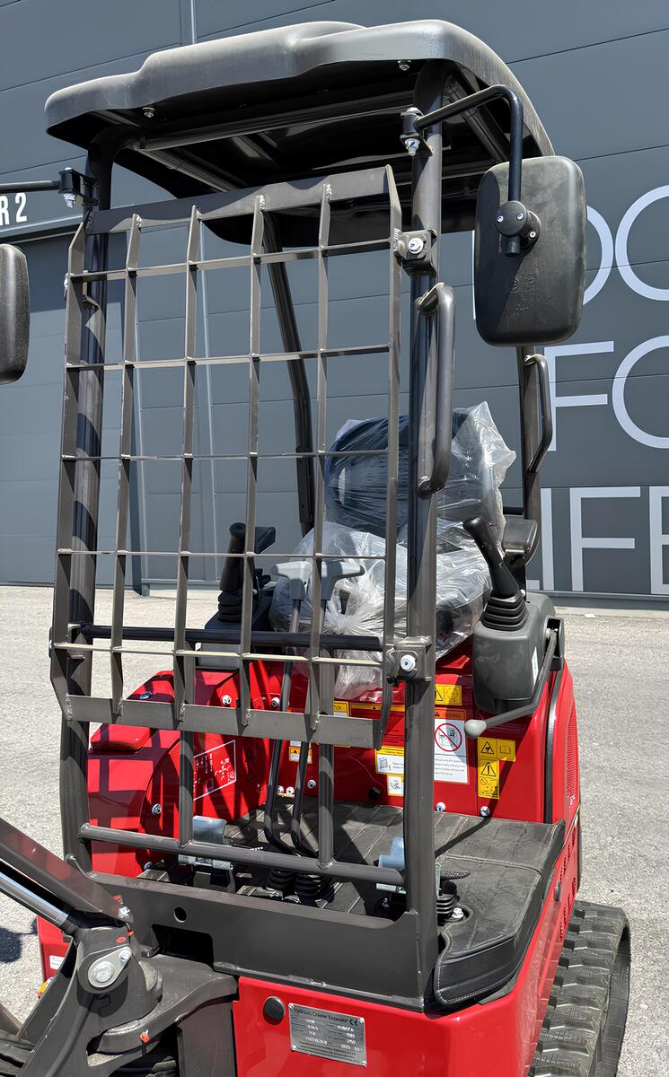 Rhinoceros XN18L diesel mini excavator - Kubota engine 16 HP | GGM Tools