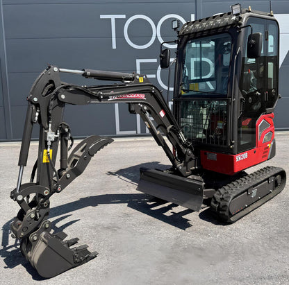 Rhinoceros XN20B diesel mini excavator with cab and adjustab | GGM Tools